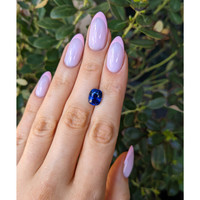 4.18 Ct. Blue Sapphire from Ceylon (Sri Lanka) Life Style