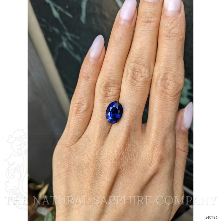 7.51 Ct. Blue Sapphire from Ceylon (Sri Lanka)