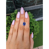 3.11 Ct. Blue Sapphire from Ceylon (Sri Lanka) Life Style