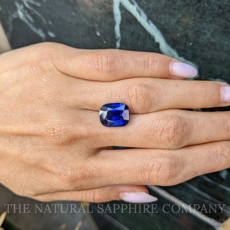 8.17 Ct. Blue Sapphire from Ceylon (Sri Lanka)