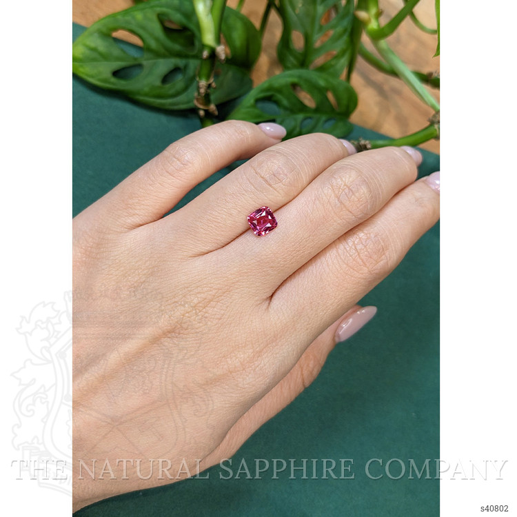 1.55 Ct. Pink Sapphire from Ceylon (Sri Lanka)