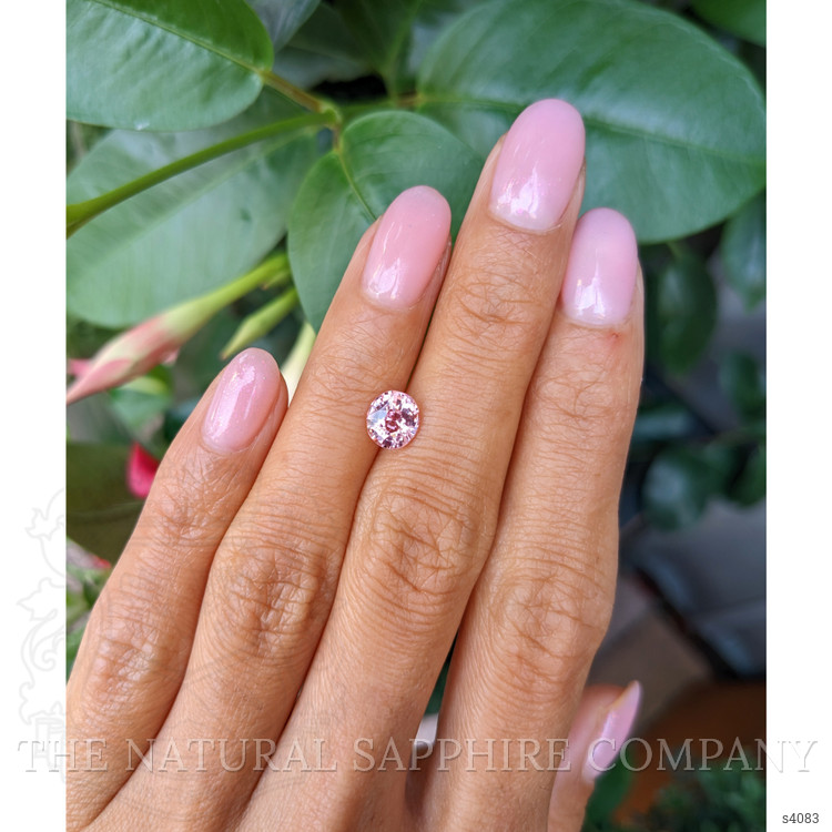 1.35 Ct. Pink Sapphire from Ceylon (Sri Lanka)