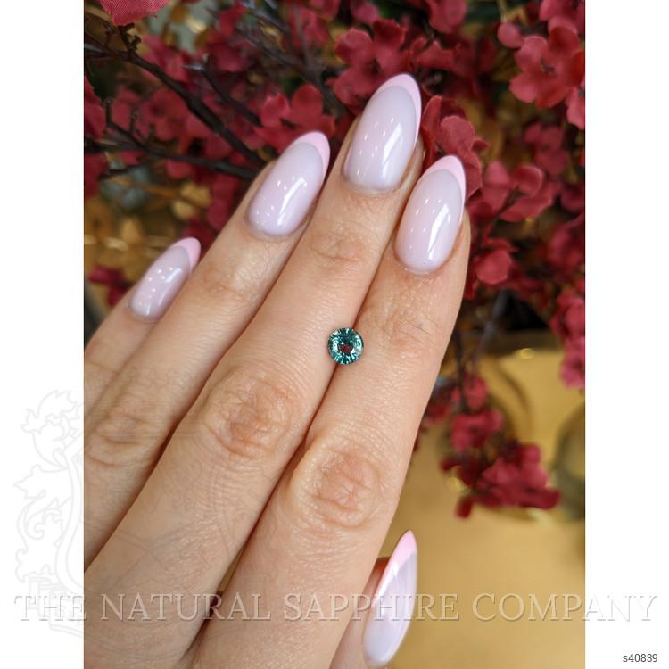 1.02 Ct. Bluish Green Sapphire from Montana