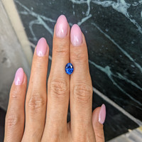 2.90 Ct. Blue Sapphire from Ceylon (Sri Lanka) Life Style