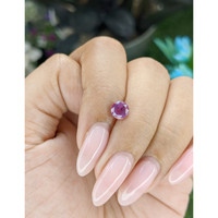 1.06 Ct. Purplish Pink Sapphire from Tanzania Life Style