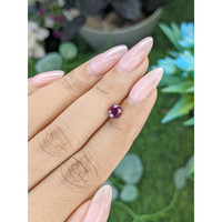 1.01 Ct. Purplish Pink Sapphire from Tanzania Life Style
