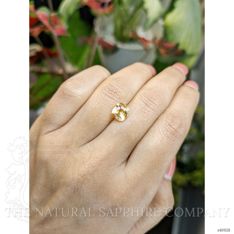 2.18 Ct. Yellow Sapphire from Ceylon (Sri Lanka)