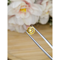 2.12 Ct. Yellow Sapphire from Ceylon (Sri Lanka) Life Style