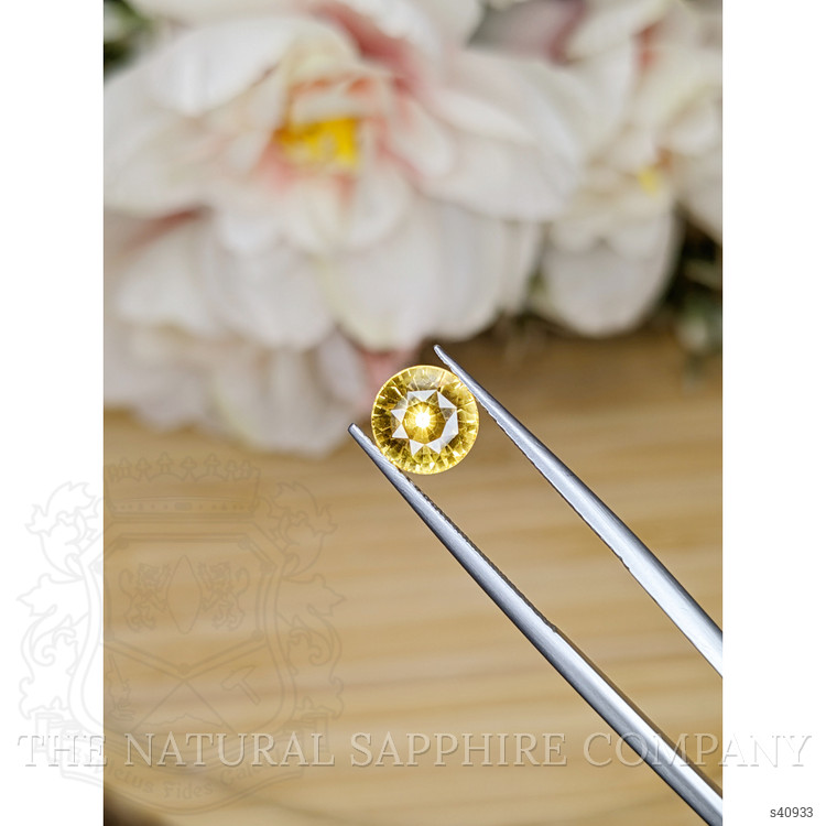 2.12 Ct. Yellow Sapphire from Ceylon (Sri Lanka)