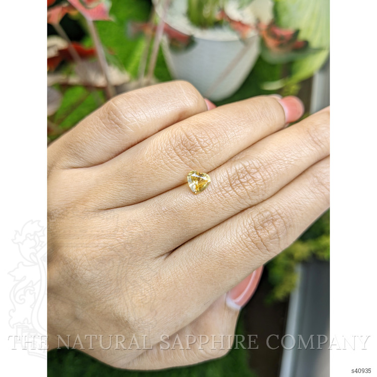 1.10 Ct. Yellow Sapphire from Ceylon (Sri Lanka)