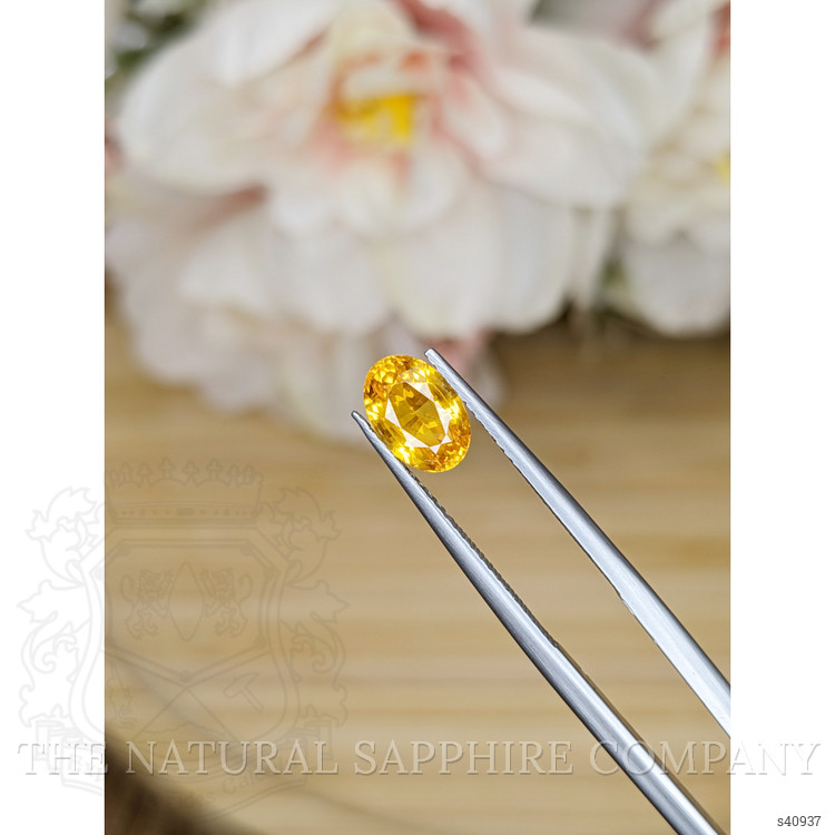 1.85 Ct. Yellowish Orange Sapphire from Ceylon (Sri Lanka)