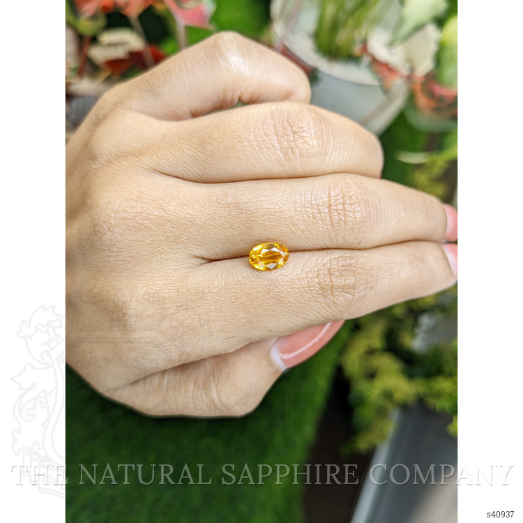 1.85 Ct. Yellowish Orange Sapphire from Ceylon (Sri Lanka)