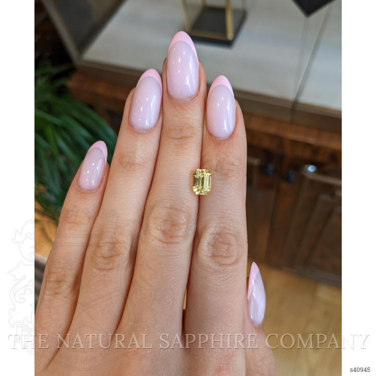 3.13 Ct. Yellow Sapphire from Ceylon (Sri Lanka)