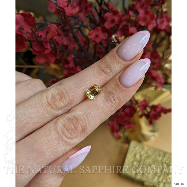 2.94 Ct. Yellow Sapphire from Ceylon (Sri Lanka)