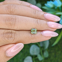 1.01 Ct. Yellowish Green Sapphire from Africa Life Style