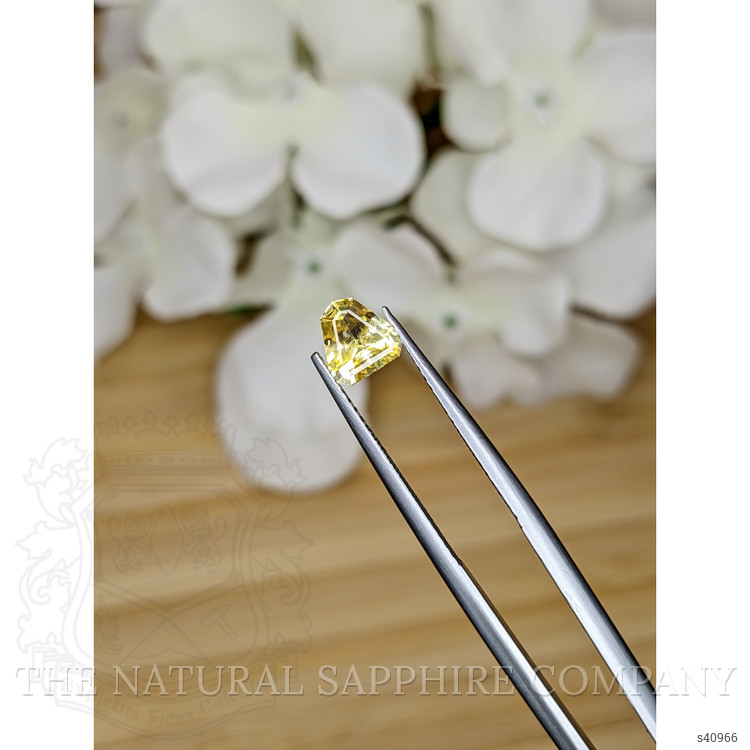 1.15 Ct. Yellow Sapphire from Ceylon (Sri Lanka)