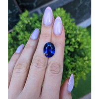 14.15 Ct. Blue Sapphire from Ceylon (Sri Lanka) Life Style