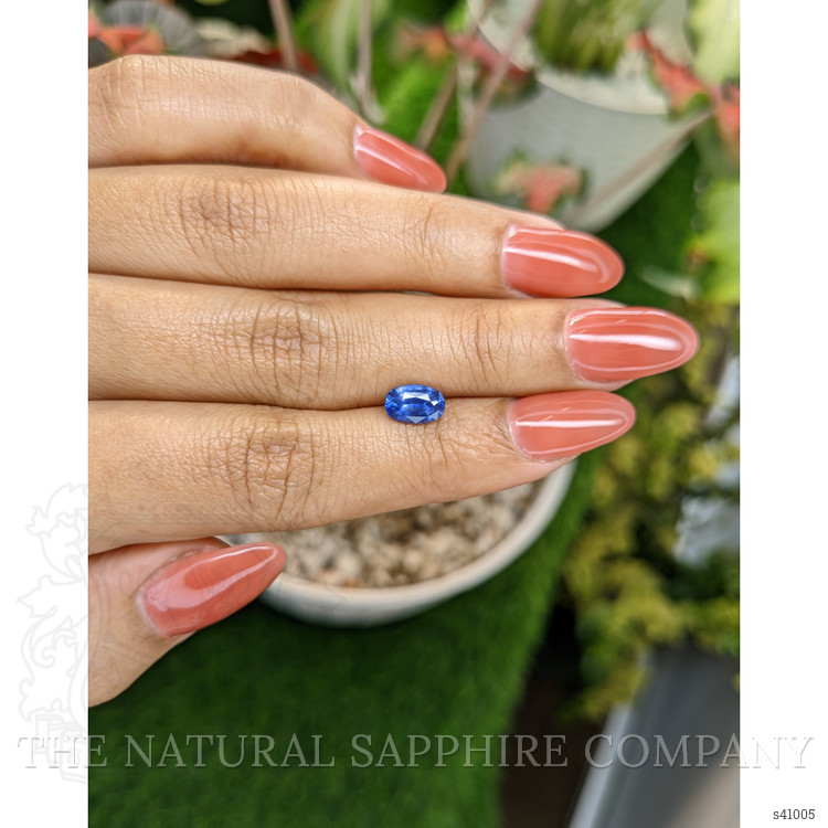 1.27 Ct. Blue Sapphire from Ceylon (Sri Lanka)