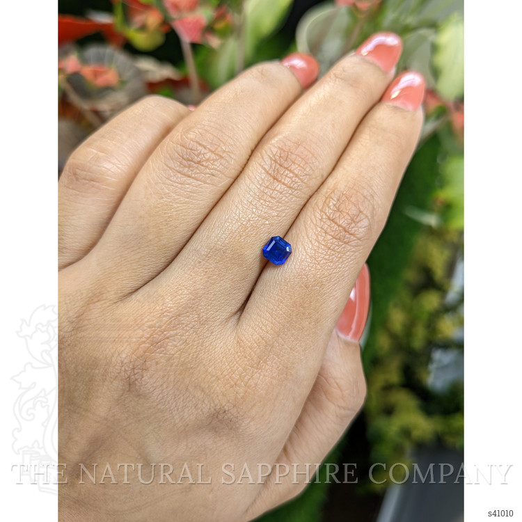 0.95 Ct. Blue Sapphire from Ceylon (Sri Lanka)