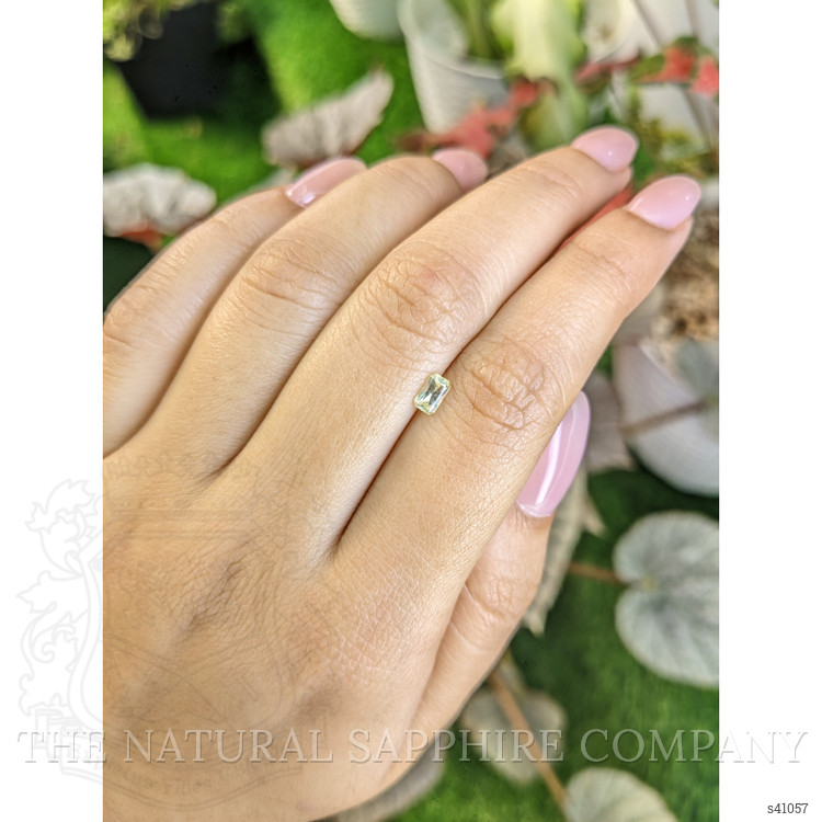 0.38 Ct. Yellow Sapphire from Ceylon (Sri Lanka)