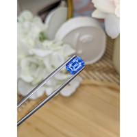 3.03 Ct. Blue Sapphire from Ceylon (Sri Lanka) Life Style