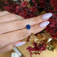 3.57 Ct. Blue Sapphire from Ceylon (Sri Lanka) Life Style