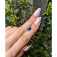 3.15 Ct. Blue Sapphire from Ceylon (Sri Lanka) Life Style
