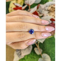3.38 Ct. Blue Sapphire from Ceylon (Sri Lanka) Life Style