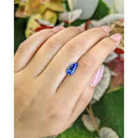 2.09 Ct. Blue Sapphire from Ceylon (Sri Lanka) Life Style