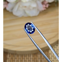 3.36 Ct. Blue Sapphire from Ceylon (Sri Lanka) Life Style