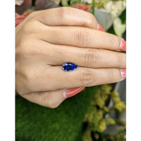 3.30 Ct. Blue Sapphire from Ceylon (Sri Lanka) Life Style