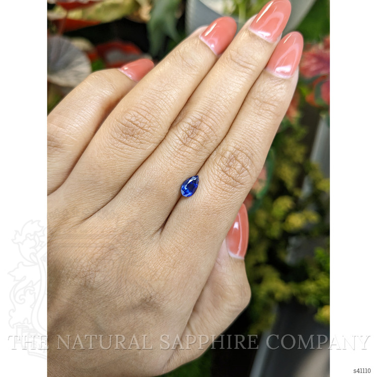 0.87 Ct. Blue Sapphire from Ceylon (Sri Lanka)