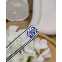3.14 Ct. Blue Sapphire from Ceylon (Sri Lanka) Life Style