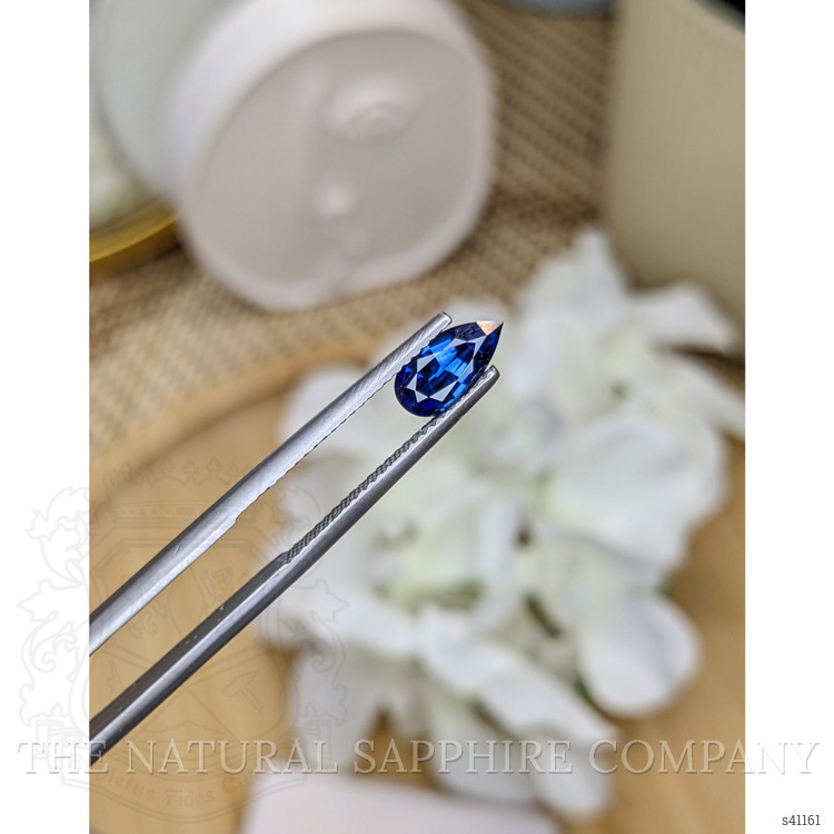 1.06 Ct. Blue Sapphire from Ceylon (Sri Lanka)
