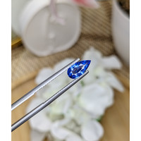 1.00 Ct. Blue Sapphire from Ceylon (Sri Lanka) Life Style