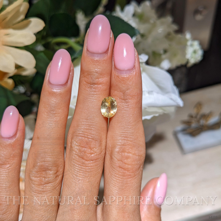 2.65 Ct. Yellow Sapphire from Ceylon (Sri Lanka)