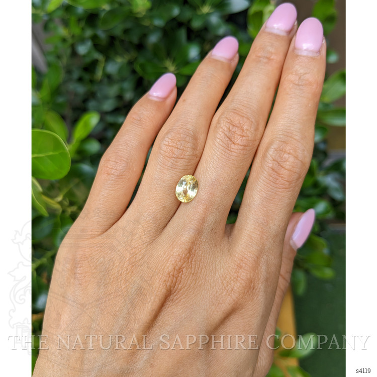 2.65 Ct. Yellow Sapphire from Ceylon (Sri Lanka)