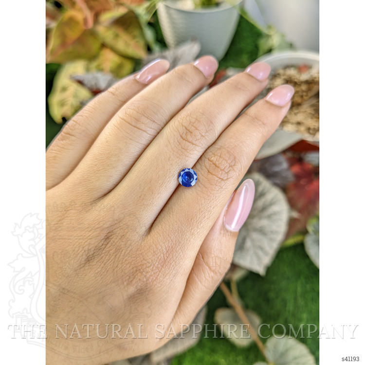 1.03 Ct. Blue Sapphire from Ceylon (Sri Lanka)