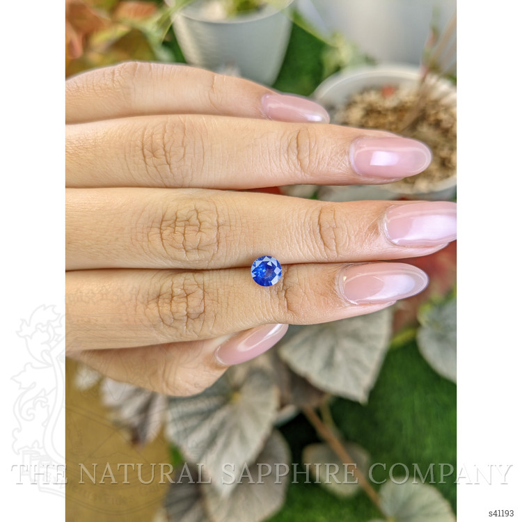 1.03 Ct. Blue Sapphire from Ceylon (Sri Lanka)