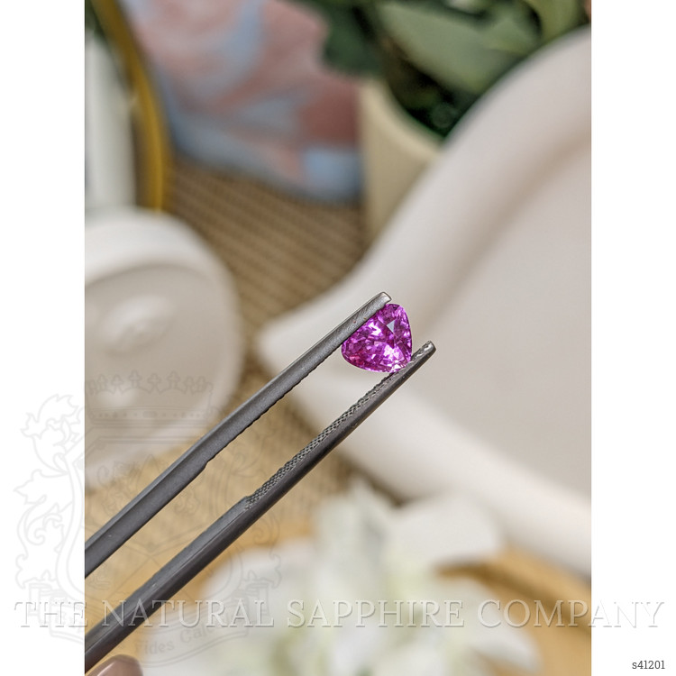 1.01 Ct. Purplish Pink Sapphire from Ceylon (Sri Lanka)