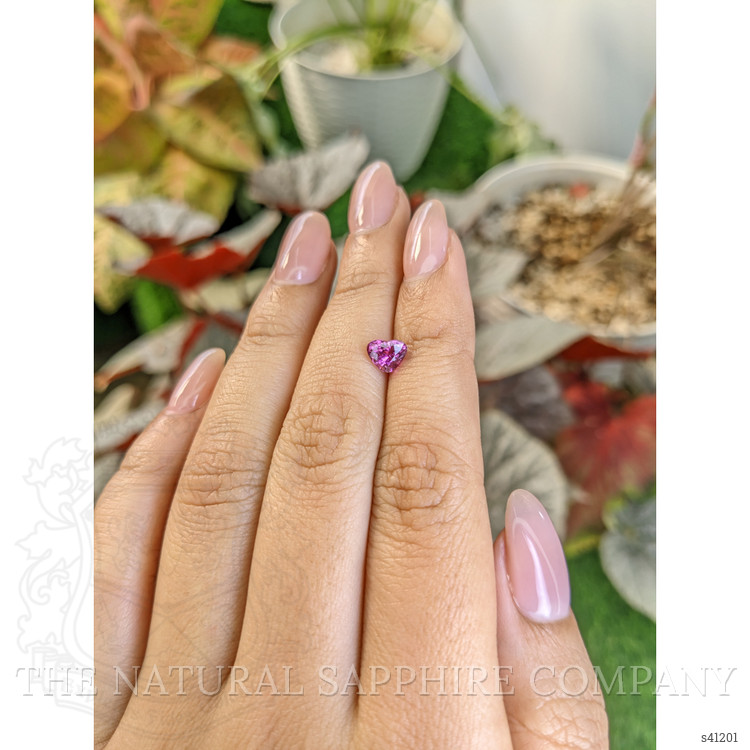 1.01 Ct. Purplish Pink Sapphire from Ceylon (Sri Lanka)