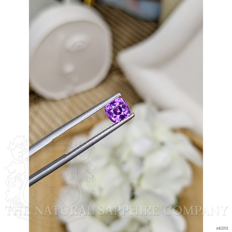 1.02 Ct. Pinkish Purple Sapphire from Ceylon (Sri Lanka)
