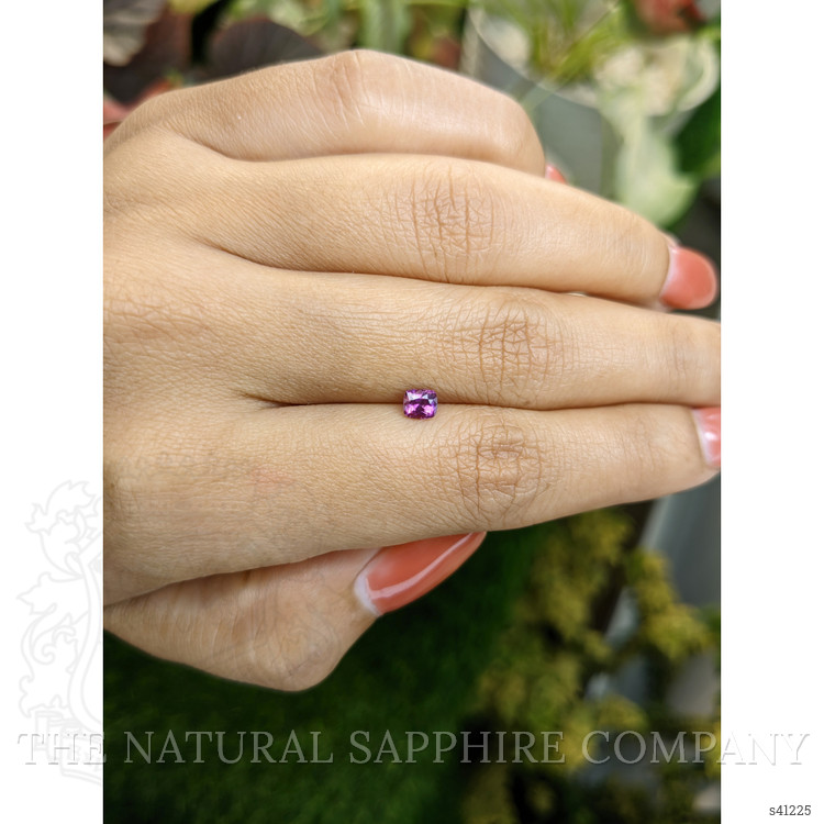 0.43 Ct. Purplish Pink Sapphire from Ceylon (Sri Lanka)