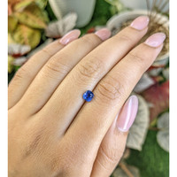 0.86 Ct. Blue Sapphire from Ceylon (Sri Lanka) Life Style