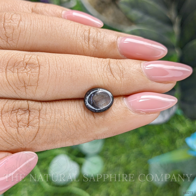 3.24 Ct. Brown Star Sapphire from Ceylon (Sri Lanka)