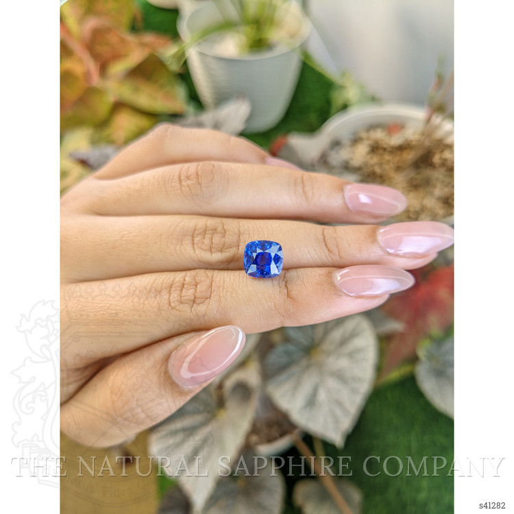 5.66 Ct. Blue Sapphire from Ceylon (Sri Lanka)