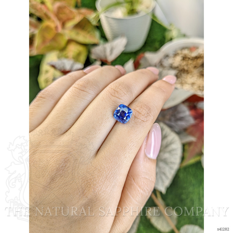 5.66 Ct. Blue Sapphire from Ceylon (Sri Lanka)