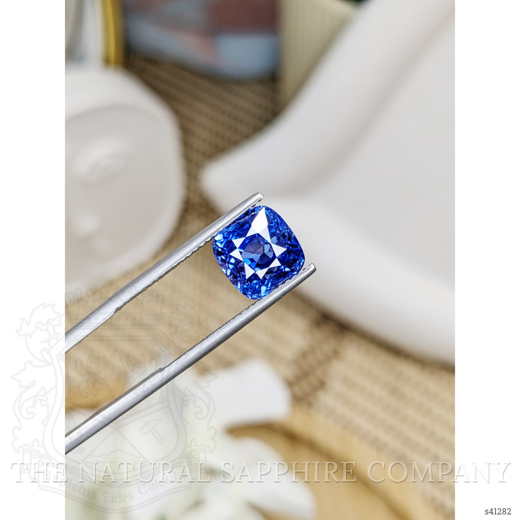 5.66 Ct. Blue Sapphire from Ceylon (Sri Lanka)