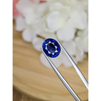 5.29 Ct. Blue Sapphire from Ceylon (Sri Lanka) Life Style