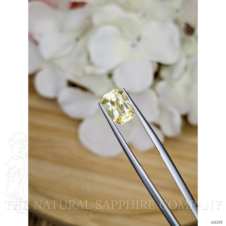 2.71 Ct. Yellow Sapphire from Ceylon (Sri Lanka)
